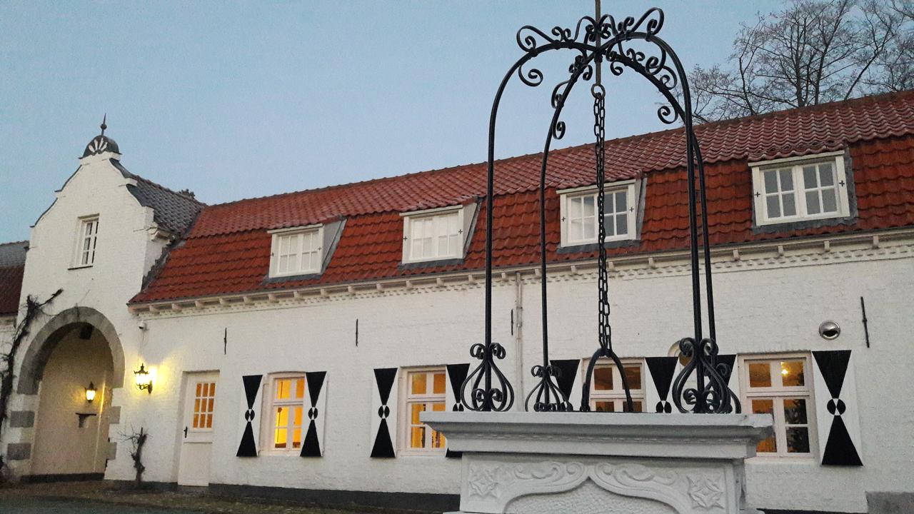 Haelen Kasteel Aldenghoor B&B 외부 사진