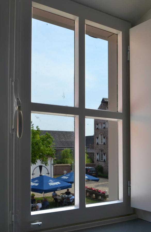 Haelen Kasteel Aldenghoor B&B 외부 사진